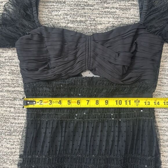 NWT Self Portrait BLACK DOT MESH SHIRRED
MIDI DRESS BLACK US Size 6 - Picture 11 of 16